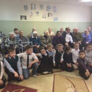 Праздник в доме престарелых